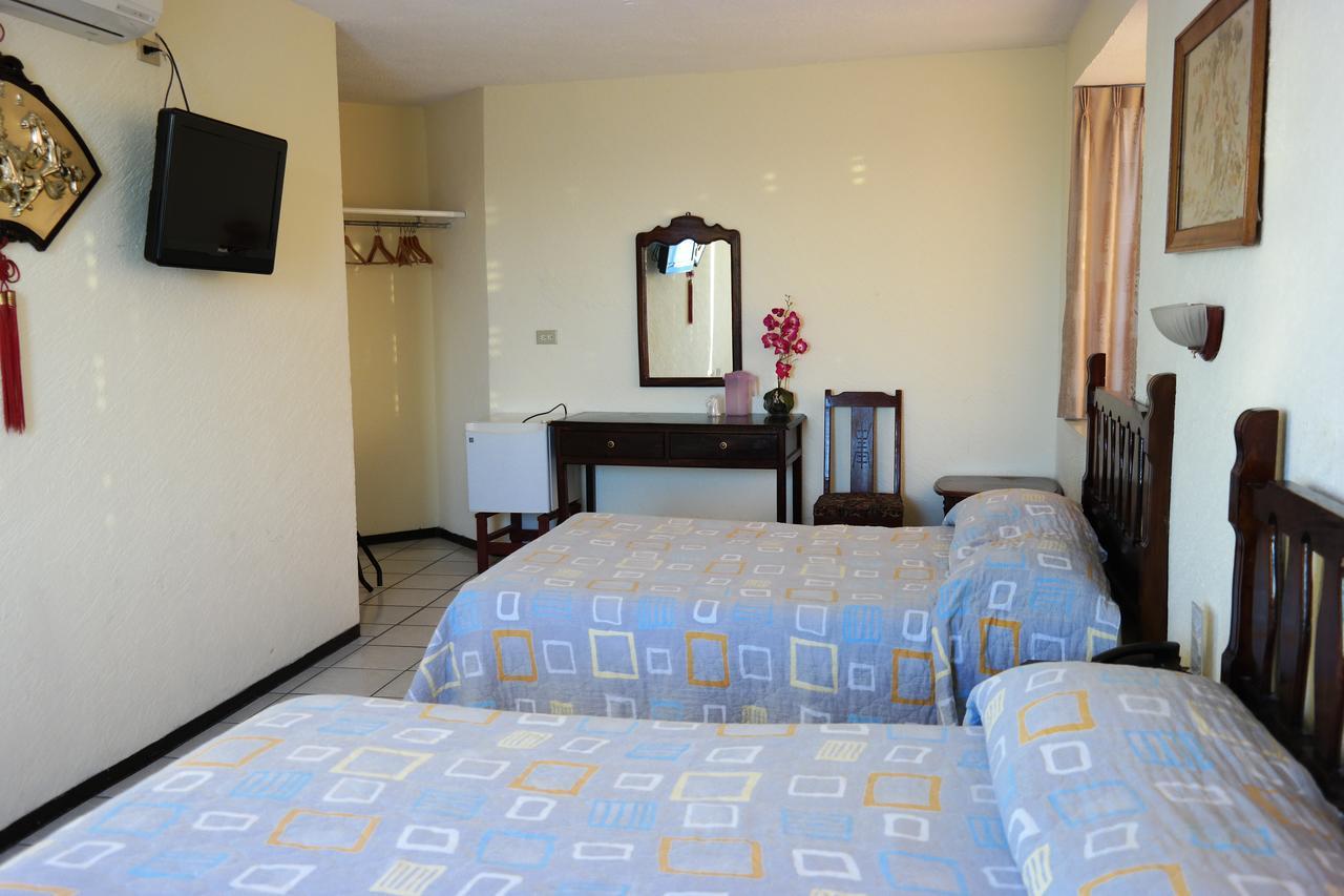 לה פז Hotel Pekin מראה חיצוני תמונה