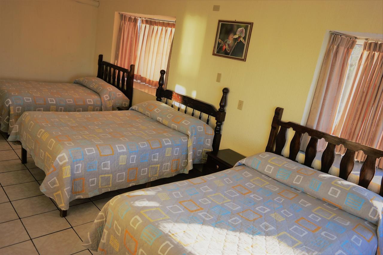 לה פז Hotel Pekin מראה חיצוני תמונה