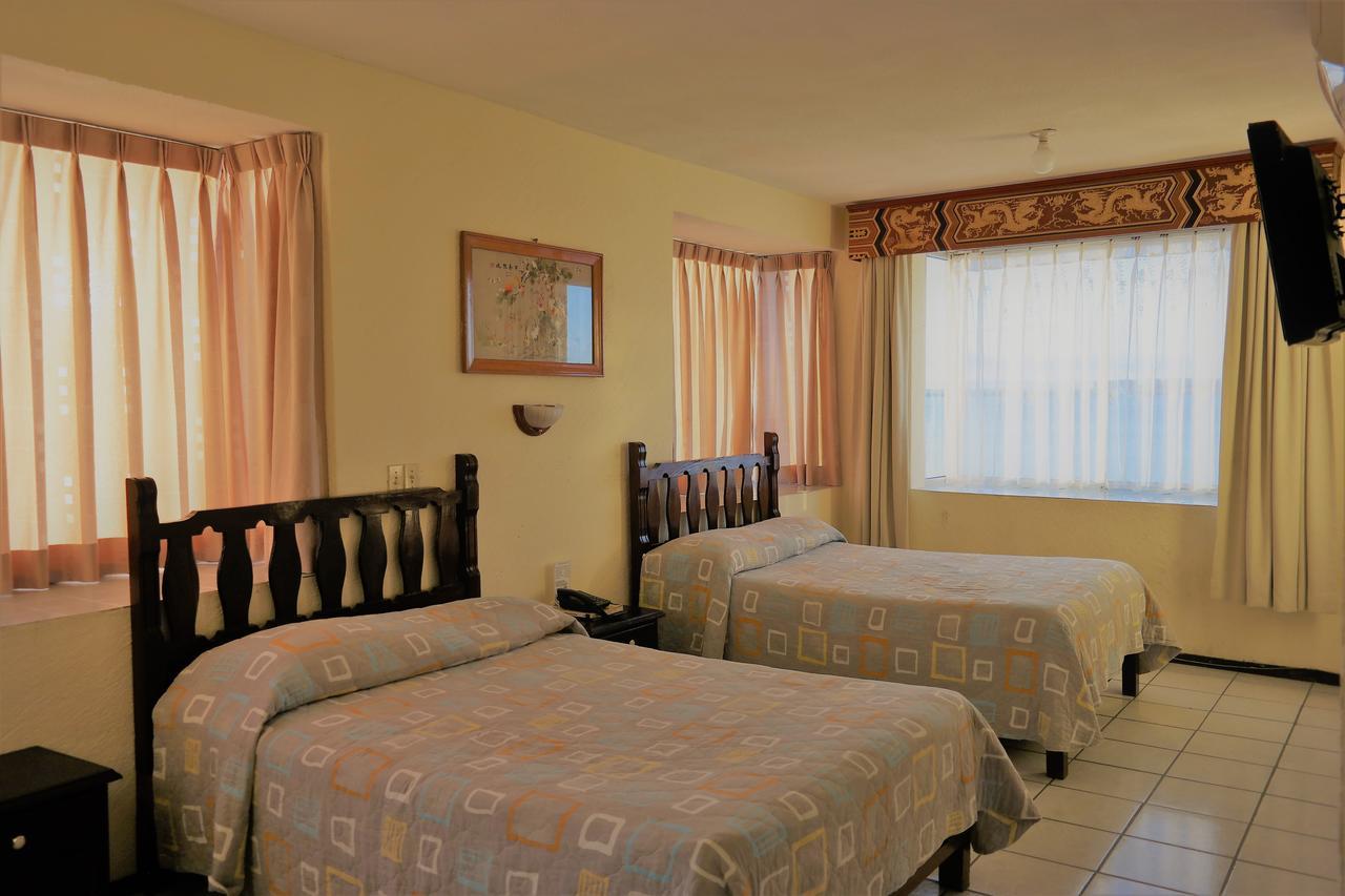 לה פז Hotel Pekin מראה חיצוני תמונה