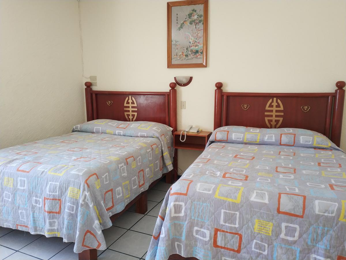 לה פז Hotel Pekin מראה חיצוני תמונה